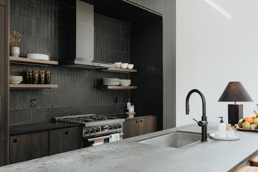 Deciding whether to repair or replace kitchen countertops